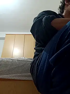 Snapshot of cingonduro chatting on 03.04.25 cingonduro online show from 03.04.25