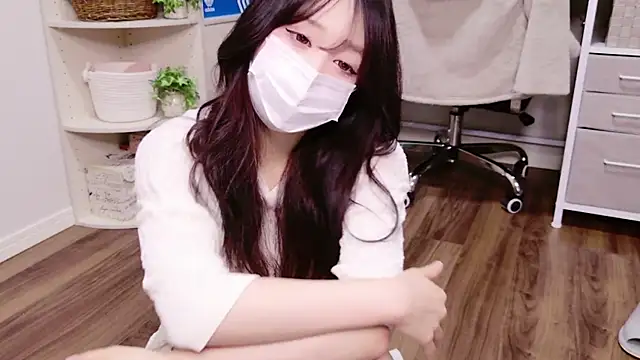 Sakku-MIKOTO-Saku online show from 02.05.25