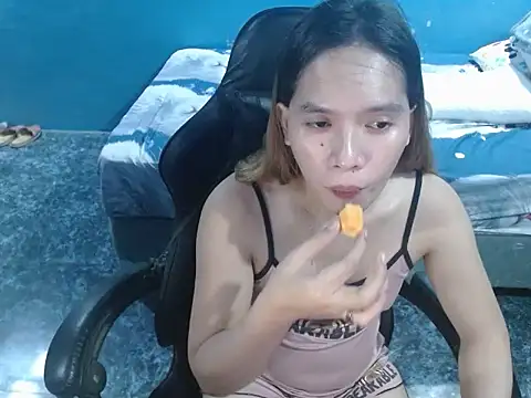 Snapshot of Asianpinaybeauty_yam007 chatting on 09.28.25 Asianpinaybeauty yam007 online show from 09.28.25