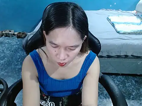 Snapshot of Asianpinaybeauty_yam007 chatting on 11.22.25 Asianpinaybeauty yam007 online show from 11.22.25