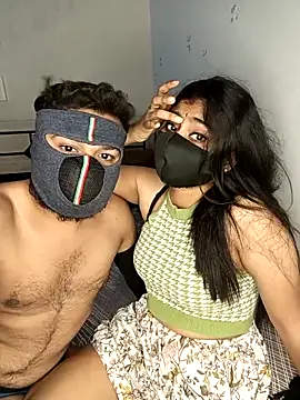 Love-N online show from 04.28.26