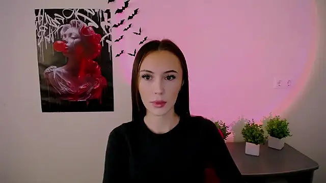 Nikonara Love online show from 02.05.25