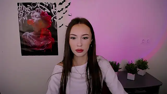 Nikonara Love online show from 02.13.25