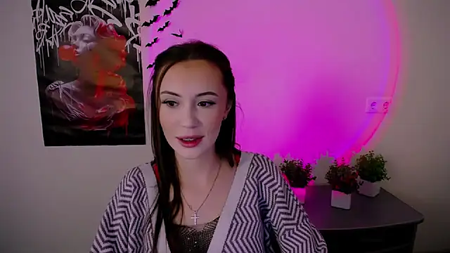 Nikonara Love online show from 02.14.25