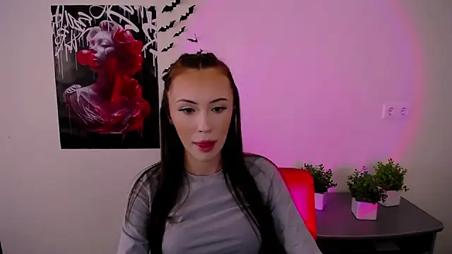 Nikonara Love online show from 02.15.25