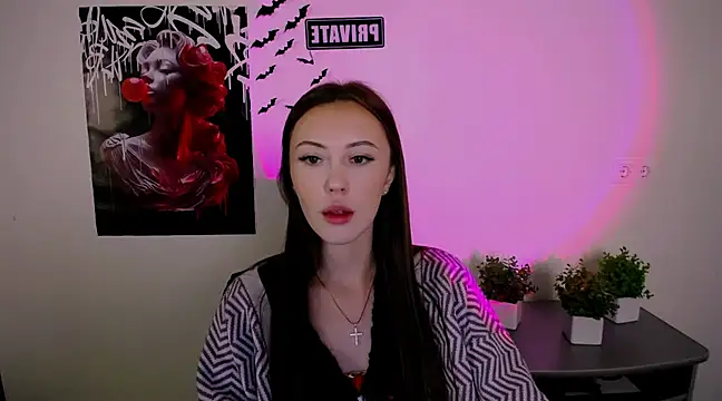 Nikonara Love online show from 02.16.25