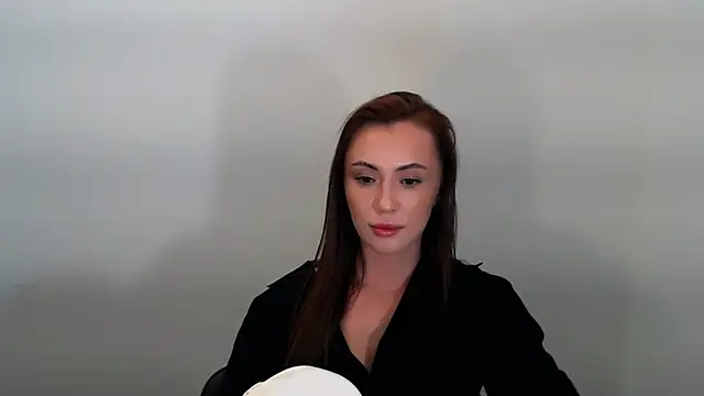 Nikonara Love online show from 11.03.25