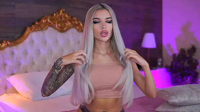 Juicy Jessye online show from 09.23.25