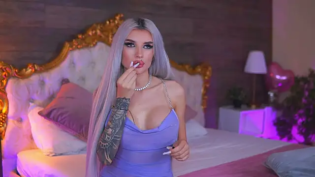 Juicy Jessye online show from 02.13.26