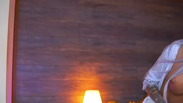 Juicy Jessye online show from 05.09.26