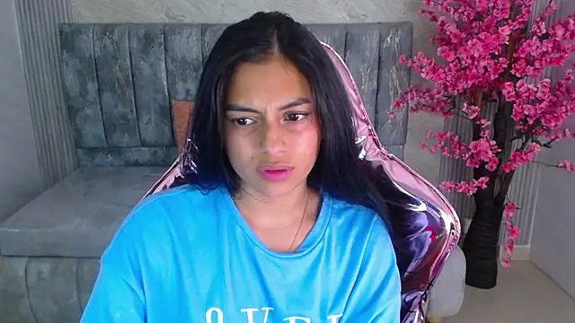 Snapshot of lilith_petit_sub chatting on 01.31.25 lilith petit sub online show from 01.31.25