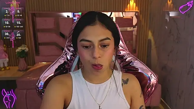 Snapshot of lilith_petit_sub chatting on 09.24.25 lilith petit sub online show from 09.24.25