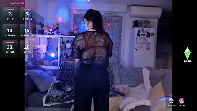 AdorahB3ll3 online show from 04.19.26