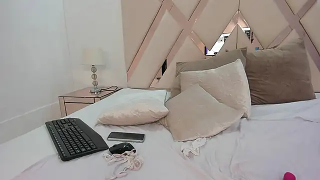 taliarussel online show from 02.28.25