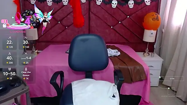 victoria adams07 online show from 10.07.25