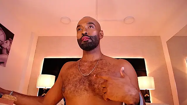 Snapshot of Simon_Basset chatting on 02.20.25 Simon Basset online show from 02.20.25