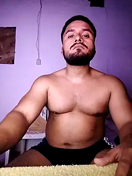 Snapshot of Ant1990 chatting on 03.12.25 Ant1990 online show from 03.12.25