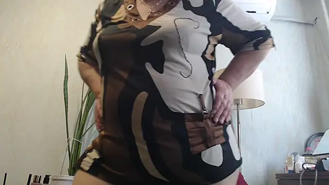 DeniseeRosea online show from 04.15.26