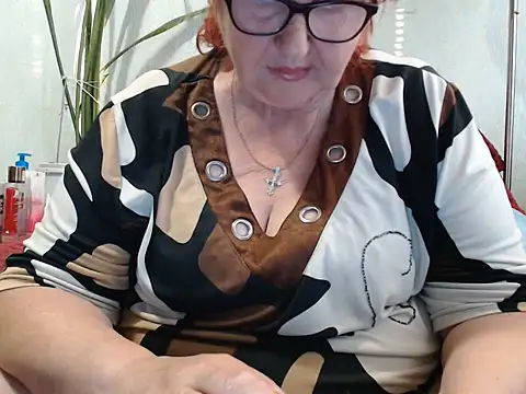Snapshot of DeniseeRosea chatting on 07.13.26 DeniseeRosea online show from 07.13.26