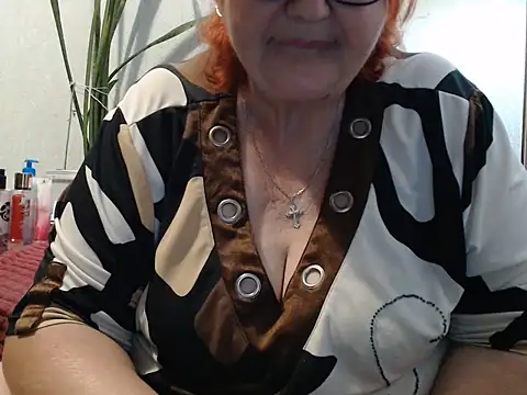 Snapshot of DeniseeRosea chatting on 07.14.26 DeniseeRosea online show from 07.14.26