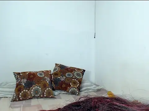 Snapshot of Ashley_Spicy chatting on 11.25.25 Ashley Spicy online show from 11.25.25