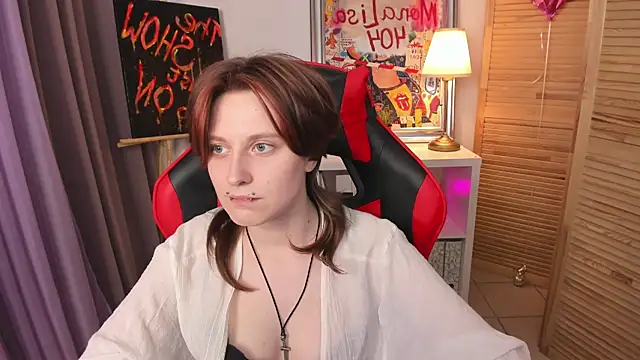 Snapshot of Jiffyyo chatting on 03.22.25 Jiffyyo online show from 03.22.25