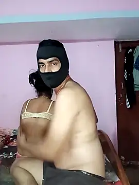 Snapshot of USHA_BHABHI chatting on 05.06.26 USHA BHABHI online show from 05.06.26