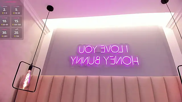 Naomymonroe  online show from 07.14.26