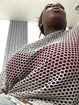 NatyParker online show from 04.04.26