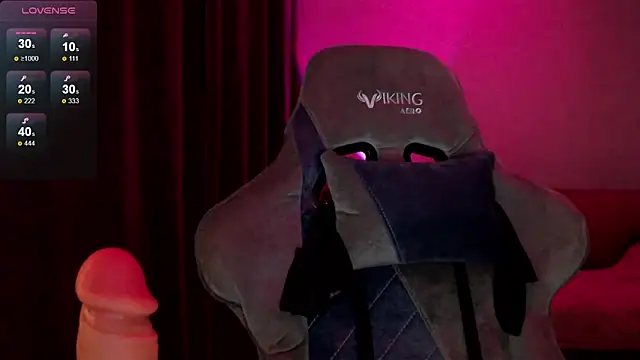 Ohmy Nora  online show from 02.07.25