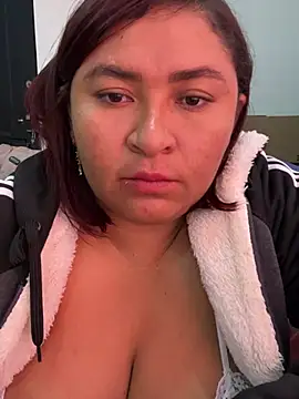 KarlaWild online show from 02.20.25