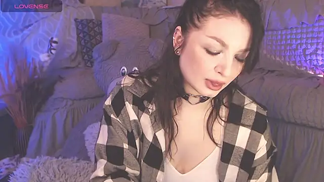 BritneyBarker online show from 01.31.25