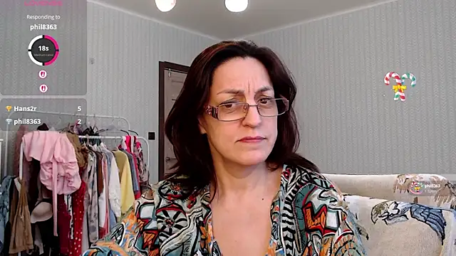 Snapshot of Soffya_Soy chatting on 04.17.26 Soffya Soy online show from 04.17.26