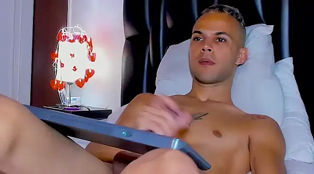 Jeremmy Love online show from 02.14.25