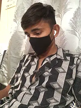 Snapshot of vas02vir chatting on 03.23.25 vas02vir online show from 03.23.25