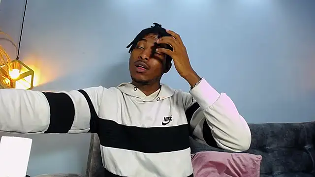 Snapshot of xxxhotbbc chatting on 03.13.25 xxxhotbbc online show from 03.13.25