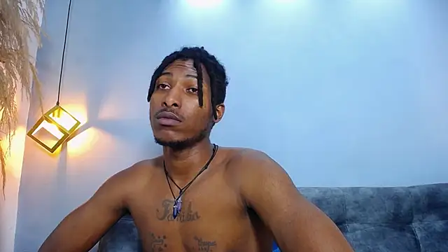 Snapshot of xxxhotbbc chatting on 03.18.25 xxxhotbbc online show from 03.18.25