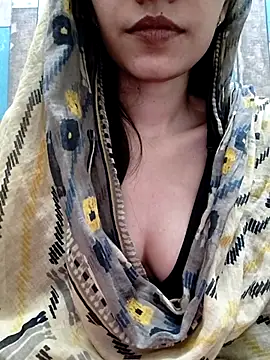 cute IndianBabe online show from 10.10.25