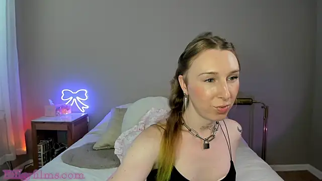 StarDuvall online show from 03.25.26