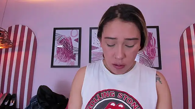 Snapshot of Lannajansen chatting on 10.04.25 Lannajansen online show from 10.04.25