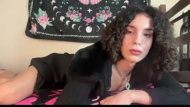 KatValentine222 online show from 01.24.25