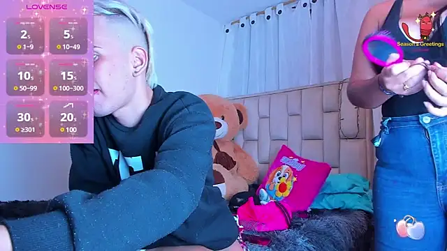 Snapshot of Sexy_valgirl chatting on 03.01.25 Sexy valgirl online show from 03.01.25