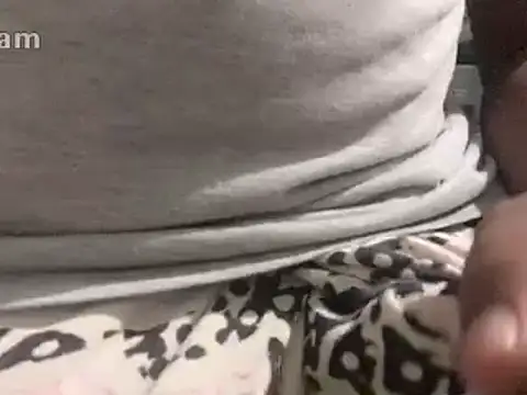 Snapshot of lolboy1234Z chatting on 02.11.25 lolboy1234Z online show from 02.11.25