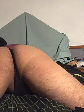 Snapshot of Allyy05 chatting on 01.22.25 Allyy05 online show from 01.22.25