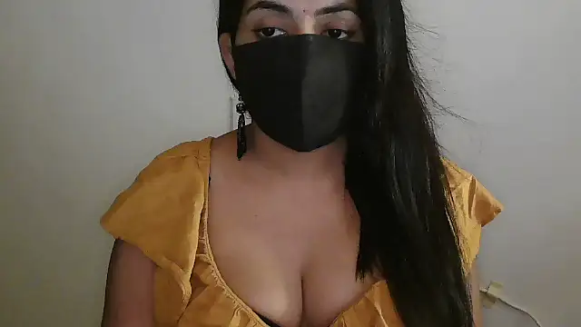 Snapshot of Reddy_Trisha chatting on 02.15.26 Reddy Trisha online show from 02.15.26