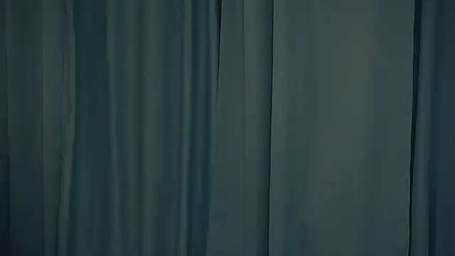 VeronaCritchlow online show from 02.13.25