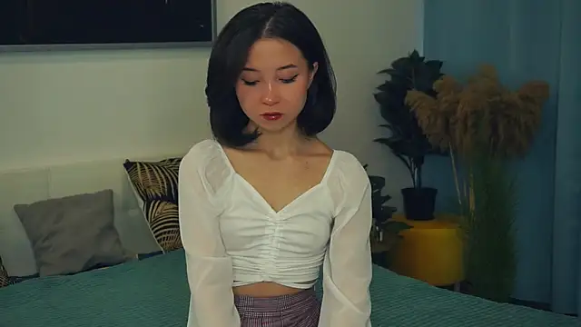 VeronaCritchlow online show from 03.09.25