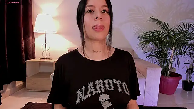 Hannah Jonhson online show from 02.11.26