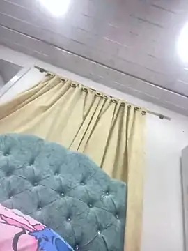 Girl milk7 online show from 03.21.25