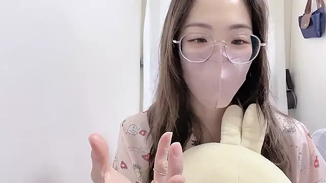 Snapshot of Chu1314 chatting on 12.20.25 Chu1314 online show from 12.20.25